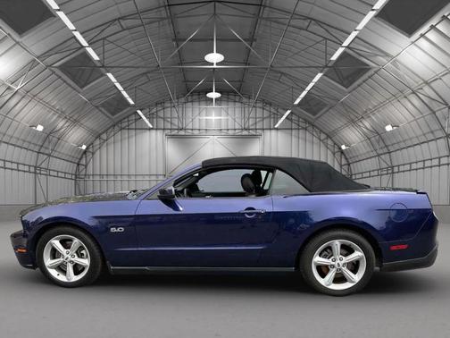 Blue 2012 Ford Mustang GT Premium
