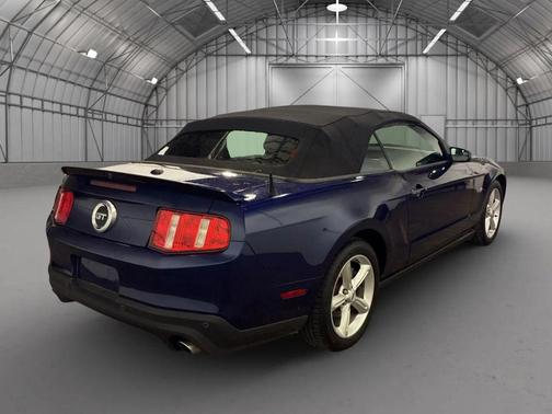 Blue 2012 Ford Mustang GT Premium