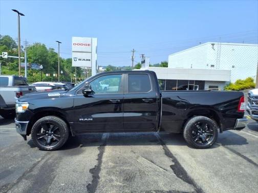 2021 RAM 1500 Big Horn Quad Cab 4x4 64' Box