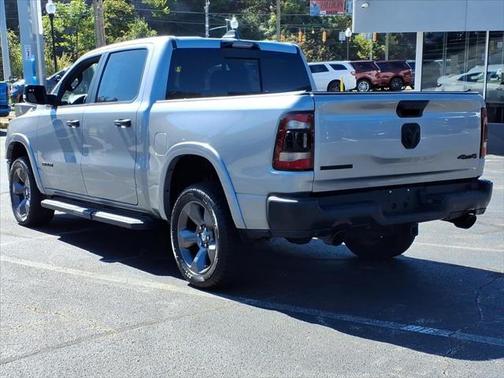 2021 RAM 1500 Big Horn Crew Cab 4x4 57' Box