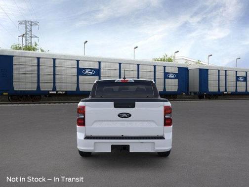 2025 Ford Maverick Lobo Standard