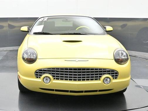 2002 Ford Thunderbird w/Hardtop Premium