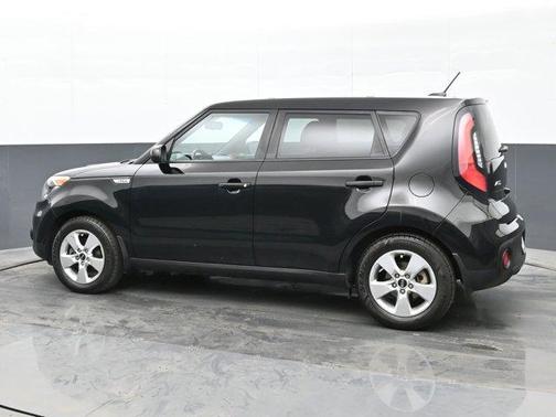 2017 Kia Soul Base