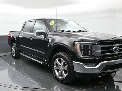 Black 2022 Ford F-150 Lariat
