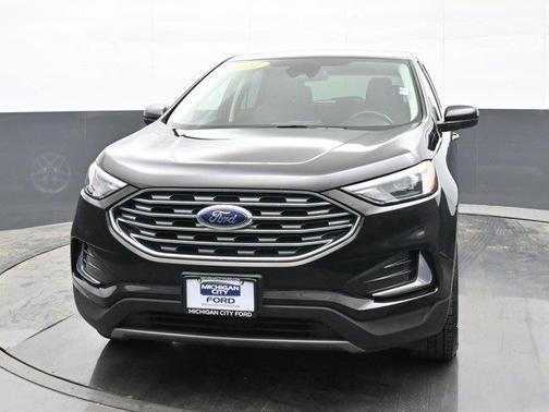 2022 Ford Edge Sport