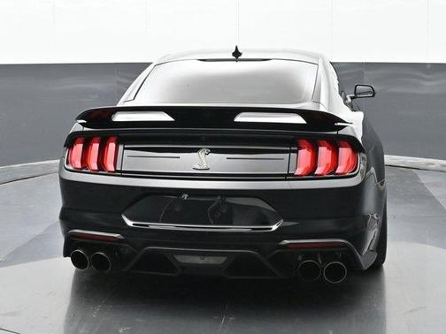 2020 Ford Shelby GT500 Base