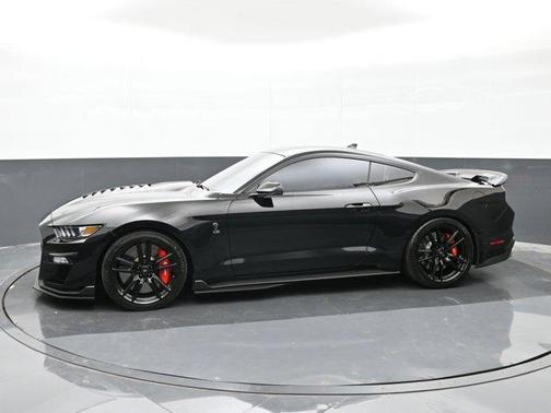 2020 Ford Shelby GT500 Base