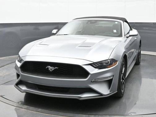 2022 Ford Mustang