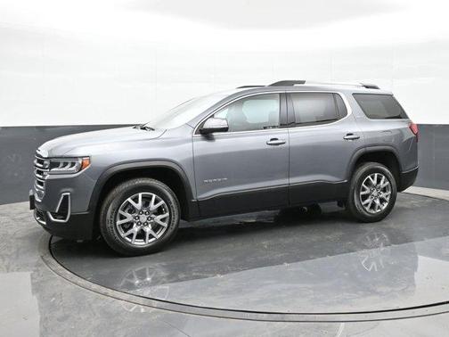 2022 GMC Acadia SLT