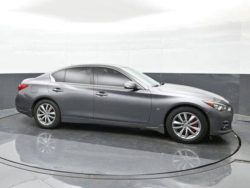 2015 INFINITI Q50 Premium