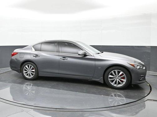 2015 INFINITI Q50 Premium