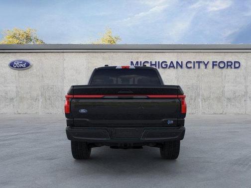 2025 Ford F-150 Lightning LARIAT