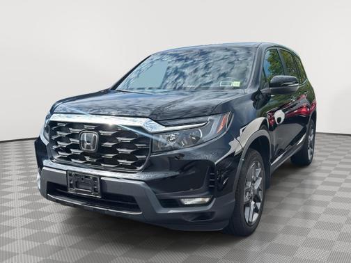Crystal Black Pearl 2023 Honda Passport