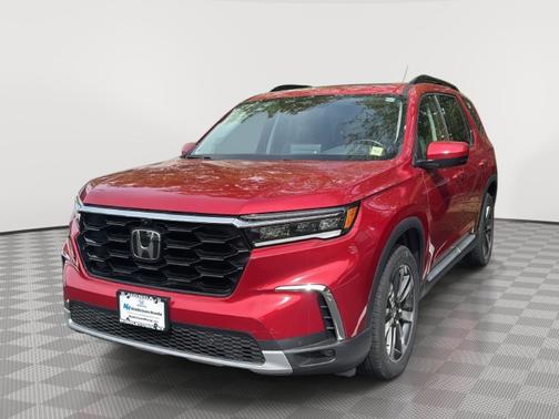 Radiant Red Metallic Ii 2023 Honda Pilot