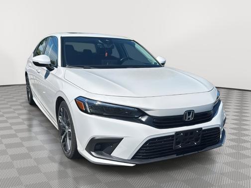 Platinum White Pearl 2024 Honda Civic