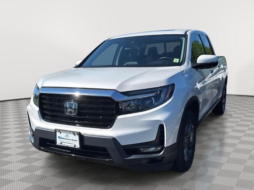 Platinum White Pearl 2023 Honda Ridgeline