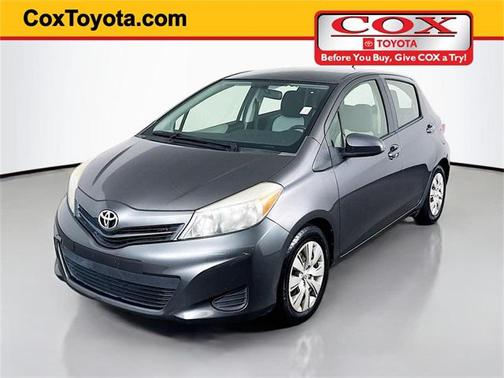 2013 Toyota Yaris LE