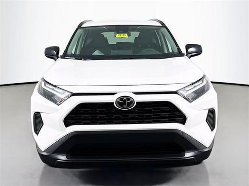 2025 Toyota RAV4 Hybrid SE