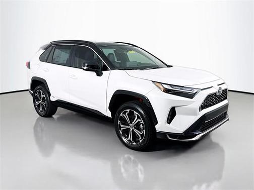 2025 Toyota RAV4 Hybrid SE