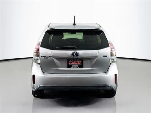 2017 Toyota Prius v Two