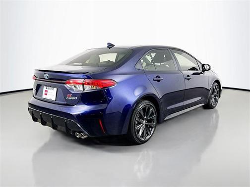 2024 Toyota Corolla Hybrid SE