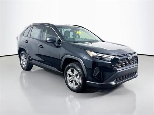 2025 Toyota RAV4 Hybrid SE