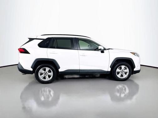 Super White 2019 Toyota RAV4 XLE