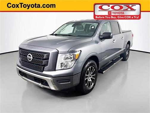 2021 Nissan Titan SV