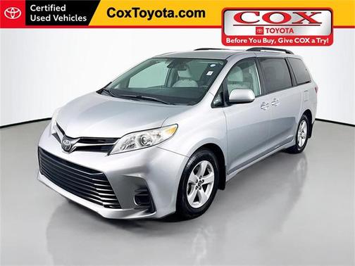 2020 Toyota Sienna LE