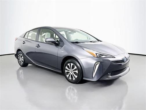 2020 Toyota Prius LE