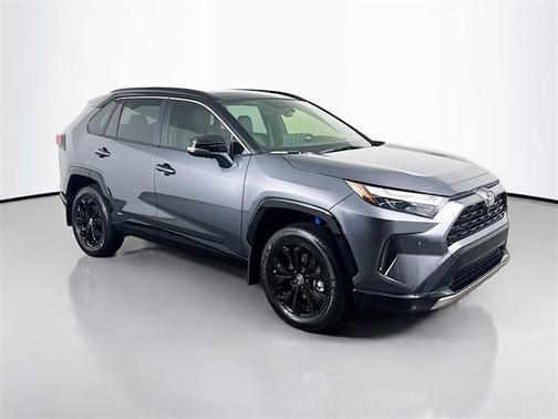 2025 Toyota RAV4 Hybrid SE
