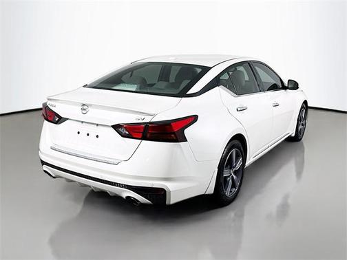 2020 Nissan Altima 2.5 SV