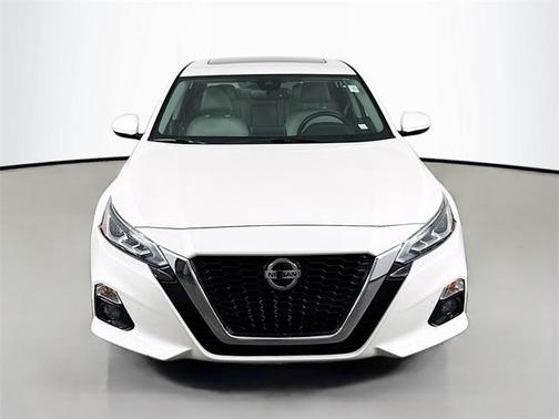 2020 Nissan Altima 2.5 SV