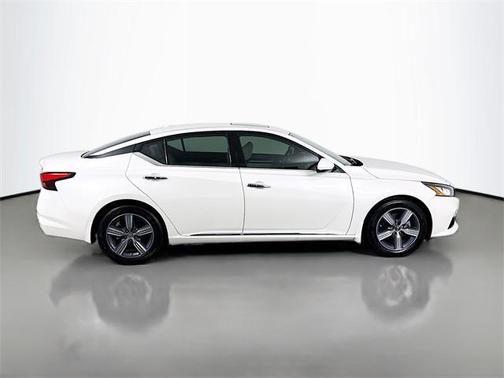 2020 Nissan Altima 2.5 SV