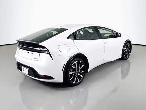 2025 Toyota Prius Plug-In Hybrid XSE