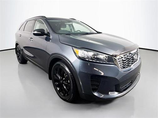 2020 Kia Sorento S