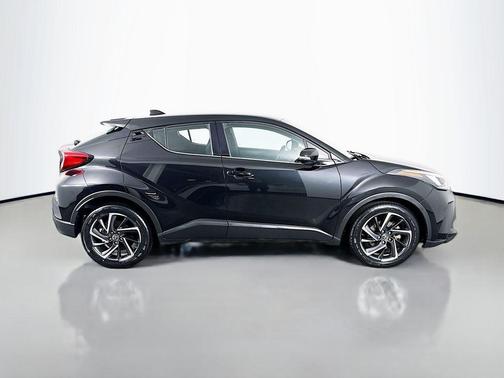 2022 Toyota C-HR Limited