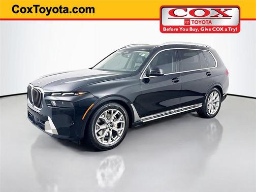 2025 BMW X7 xDrive40i