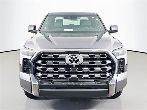 2025 Toyota Tundra Hybrid Platinum