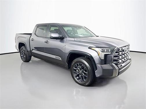 2025 Toyota Tundra Hybrid Platinum
