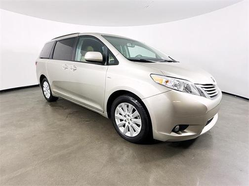 2016 Toyota Sienna XLE Premium