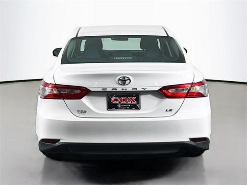 2018 Toyota Camry LE