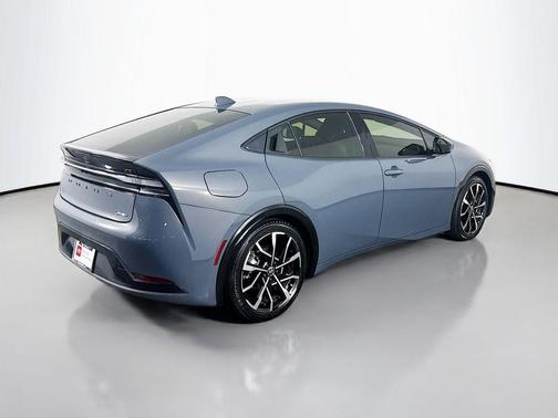 2025 Toyota Prius Plug-In Hybrid XSE