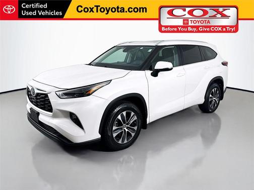 2024 Toyota Highlander XLE