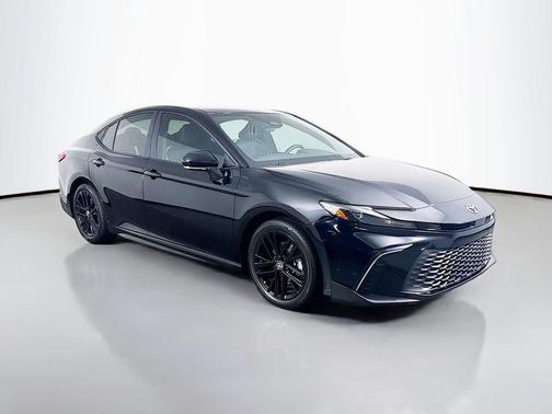 Midnight Black Metallic 2025 Toyota Camry SE
