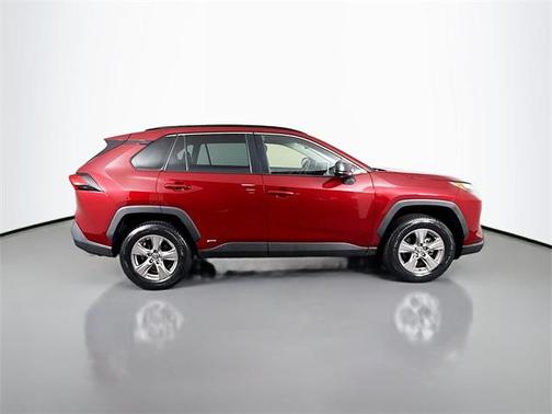 2023 Toyota RAV4 Hybrid SE