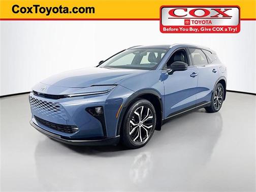 2025 Toyota Crown Signia XLE