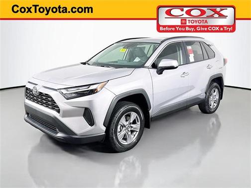 2025 Toyota RAV4 Hybrid XLE
