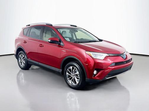 2018 Toyota RAV4 Hybrid XLE
