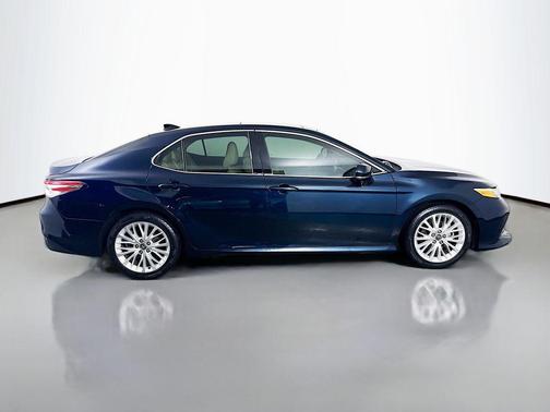 2020 Toyota Camry XLE